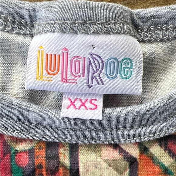 LuLaRoe Randy Tee - Picture 2 of 6